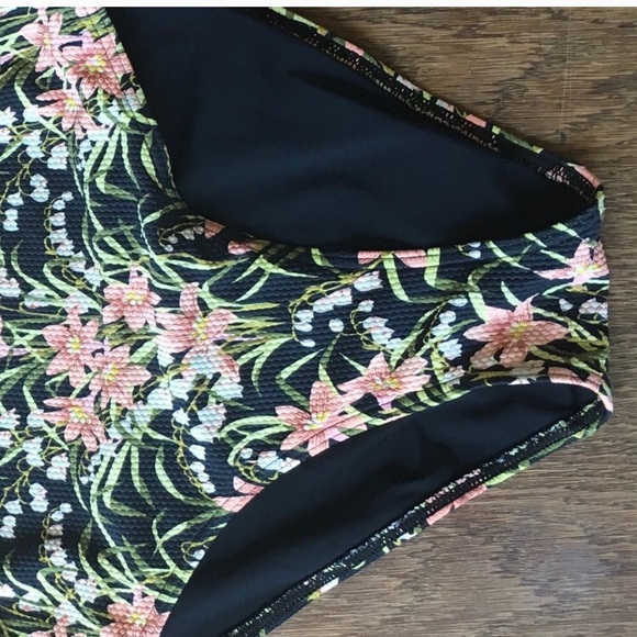 Floral TopShop One Piece Swimsuit - Picture 6 of 6